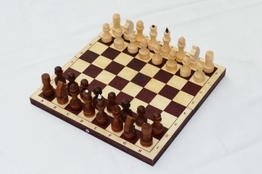 Шахматы обиходные парафиновые с темной доской